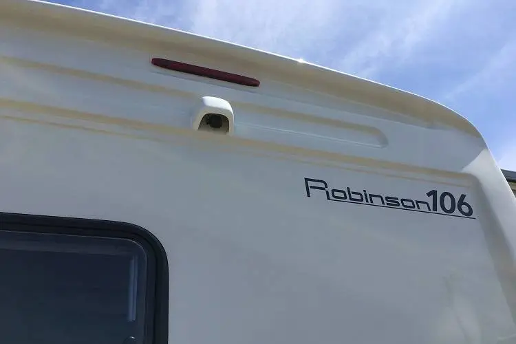 【北海道】【六人露營車】豐田 Camroad Robinson 106