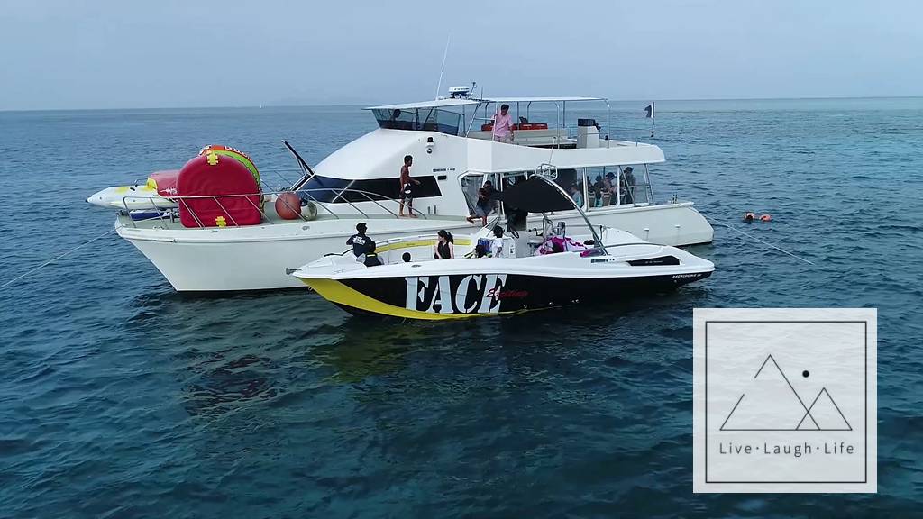 慶良間群島｜半日體驗｜浮潛(附魚餌體驗)♪+海上拖曳傘套裝方案♪